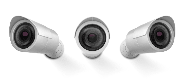 3 caméras posées côte à côte